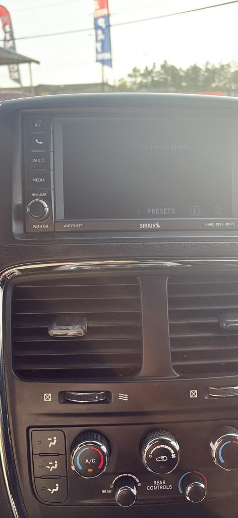 2018 Dodge Grand Caravan SXT - Photo 12
